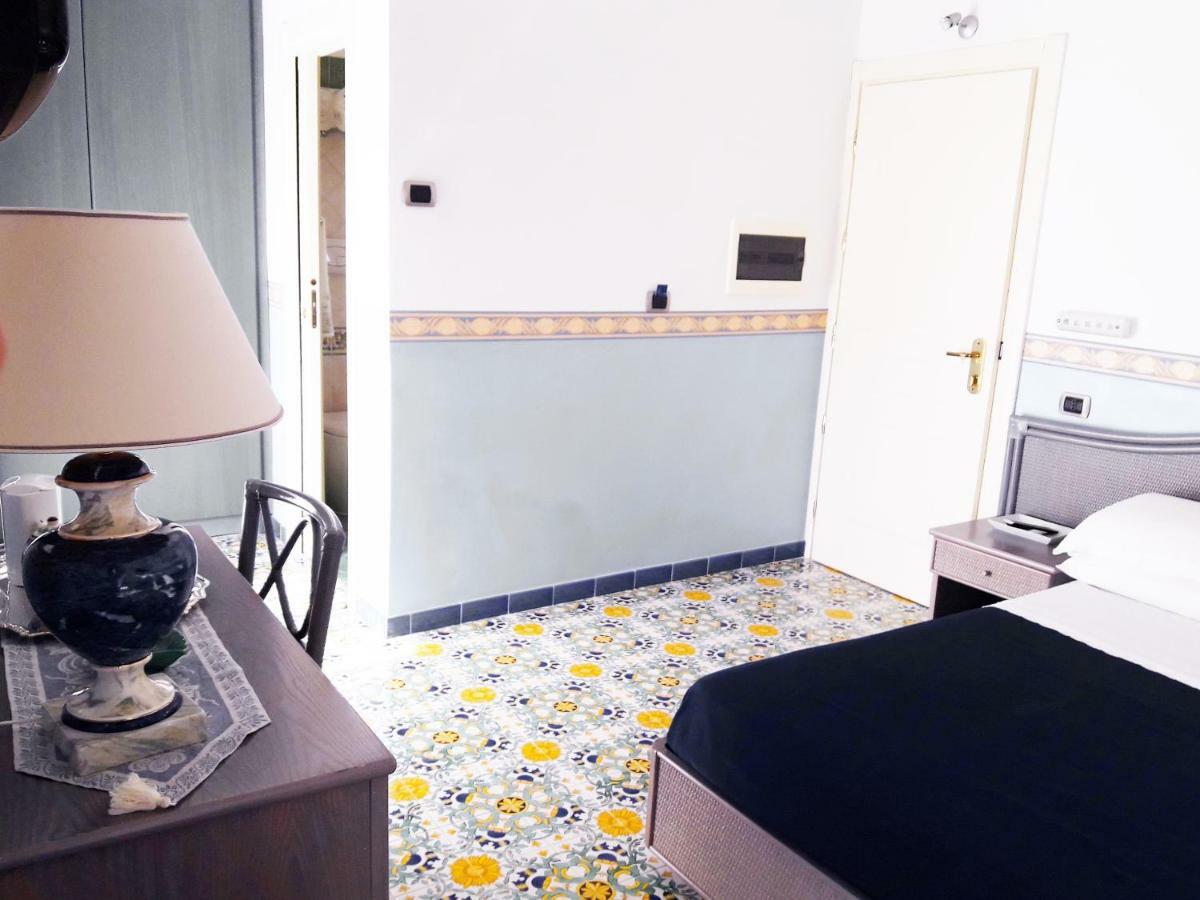 קזאל ולינו Hotel Stella Maris מראה חיצוני תמונה